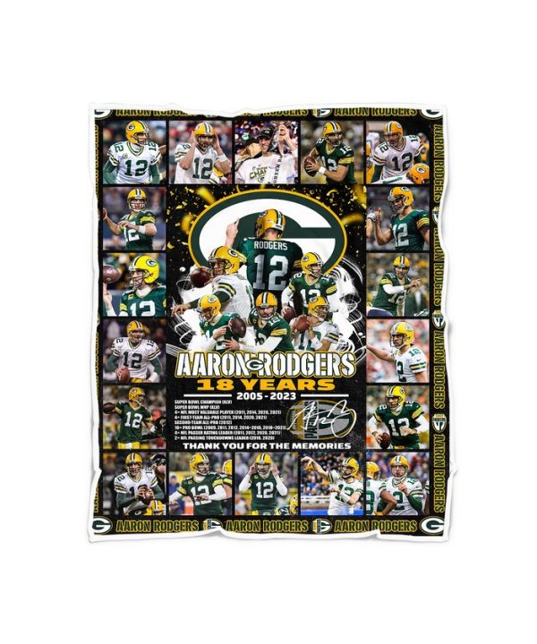 Aaron Rodgers Green Pay Packers 18 Years 2005-2023 Fleece Blanket, Quilt