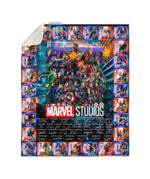 Marvel Studios Avengers Team Legends Fleece Blanket Quilt