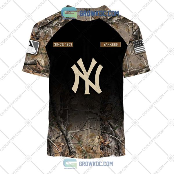 New York Yankees MLB Personalized Hunting Camouflage Hoodie T Shirt