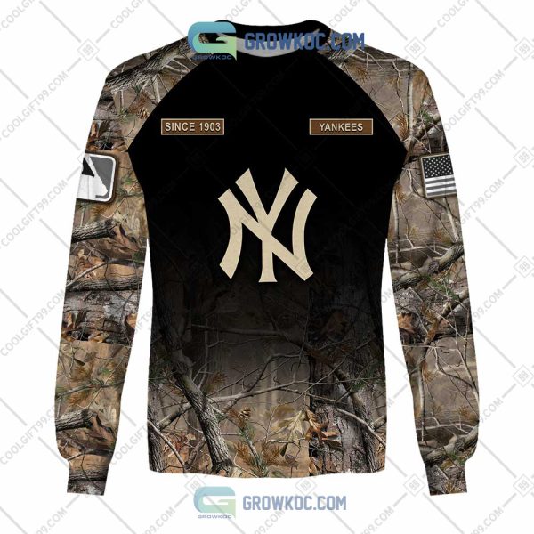 New York Yankees MLB Personalized Hunting Camouflage Hoodie T Shirt