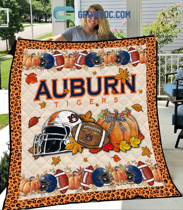 Auburn Tigers NCAA Football Welcome Fall Pumpkin Halloween Fleece Blanket Quilt
