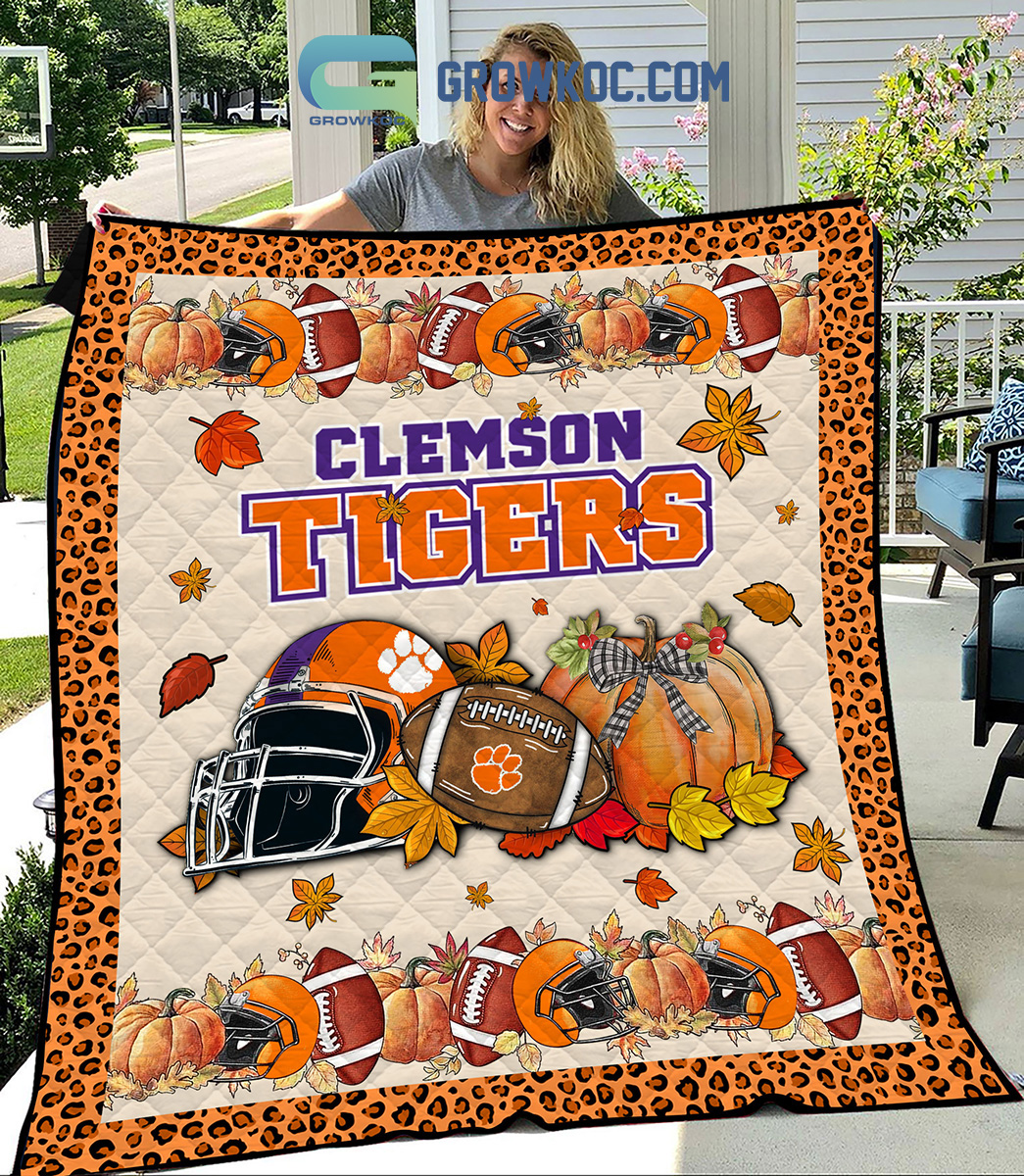 Clemson Tigers NCAA Football Welcome Fall Pumpkin Halloween Fleece Blanket Quilt