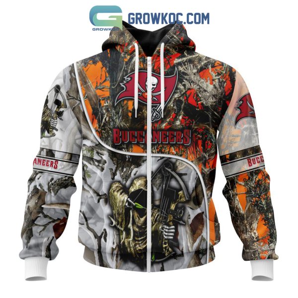 NFL Tampa Bay Buccaneers Special Fall And Winter Bow Hunting Personalized Hoodie T Shirt