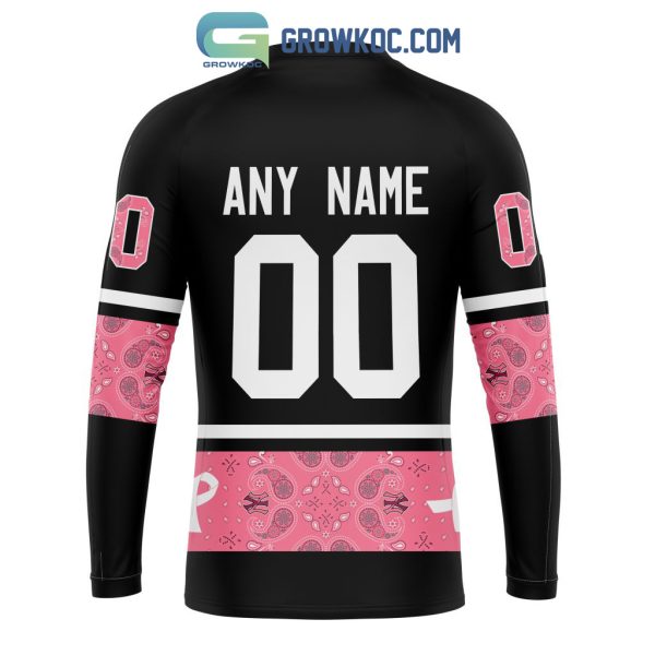 NewYork Yankees MLB In Classic Style With Paisley In October We Wear Pink Breast Cancer Hoodie T Shirt