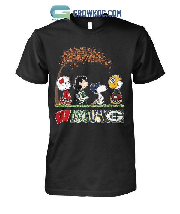 Snoopy Peanuts Loves Fall And Wisconsin Green Bay Packers Milwaukee Bucks Brewers T Shirt