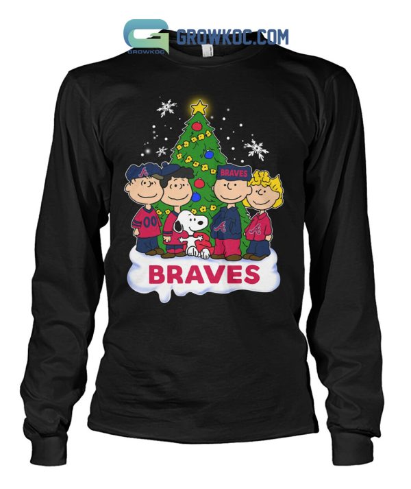 Atlanta Braves Snoopy Peanuts Christmas Shirt Hoodie Sweater