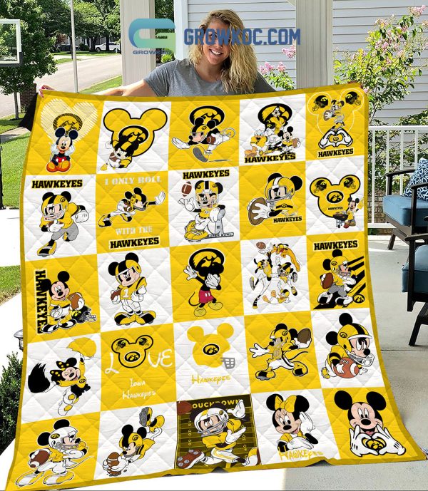 Iowa Hawkeyes NCAA Mickey Disney Fleece Blanket Quilt