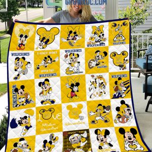 Michigan Wolverines NCAA Mickey Disney Fleece Blanket Quilt