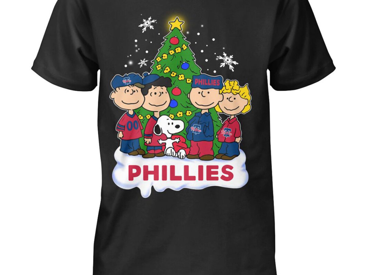 A Happy Christmas With Philadelphia Eagles Snoopy T-Shirt - T