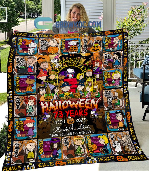 Snoopy Peanuts Halooween 73 Years 1950 2023 Memories Fleece Blanket Quilt