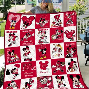 Wisconsin Badgers NCAA Mickey Disney Fleece Blanket Quilt