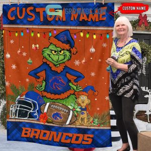 Boise State Broncos Grinch Football Merry Christmas Light Personalized Fleece Blanket Quilt