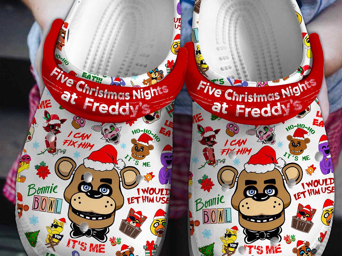 Funko Pop! FNAF Holiday 2023 Set of 4 - Five Nights at Freddy's - Holiday  Freddy, Holiday Bonnie, Holiday Chica and Holiday Foxy