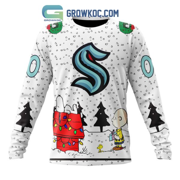 Seattle Kraken NHL Mix Snoopy Peanuts Christmas Personalized Hoodie T Shirt