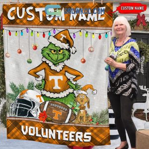 Tennessee Volunteers Grinch Football Merry Christmas Light Personalized Fleece Blanket Quilt