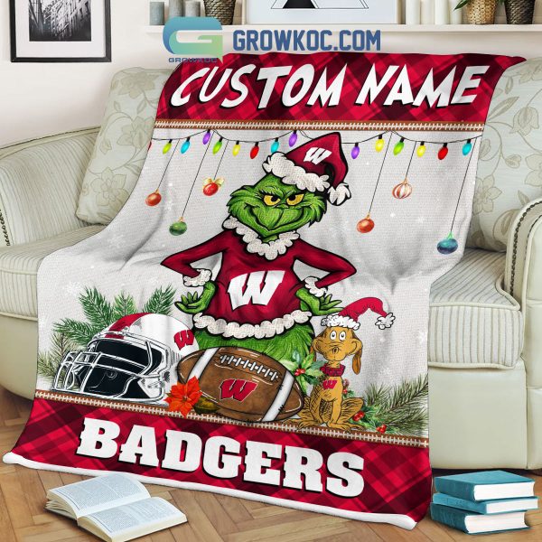 Wisconsin Badgers Grinch Football Merry Christmas Light Personalized Fleece Blanket Quilt