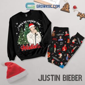 Justin Bieber I’mma Be Under The Mistletoe Christmas Fleece Pajamas Set
