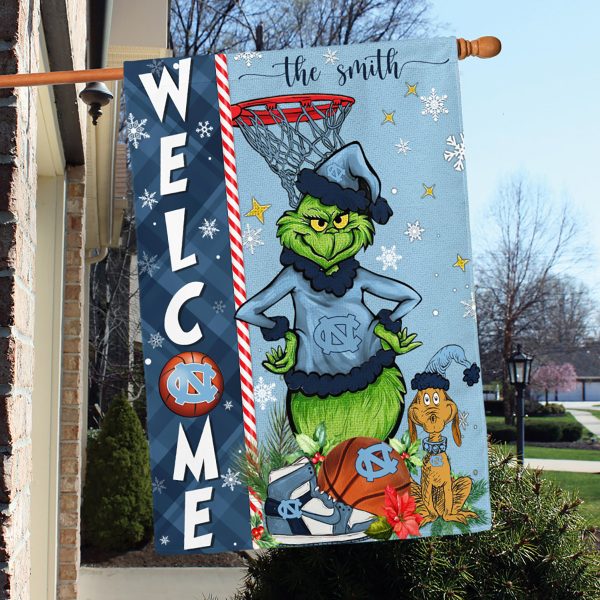 NCAA UNC Tar Heels Grinch Basketball Christmas Welcome Garden Flag Custom Name