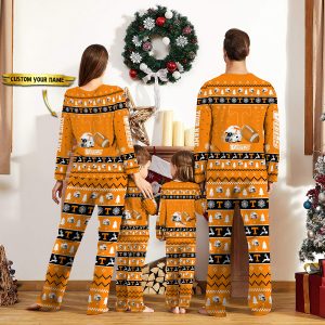 Tennessee Volunteers NCAA Team Christmas Personalized Long Sleeve Pajamas Set