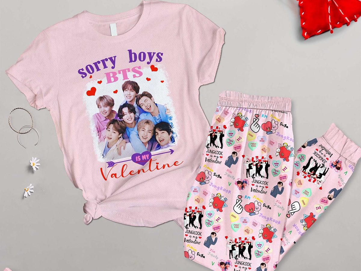 BTS Is My Valentine Fleece Pajamas Set Growkoc