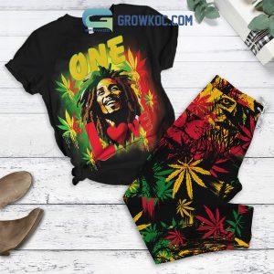 Bob Marley When You Smoke The Herb Fleece Pajamas Set