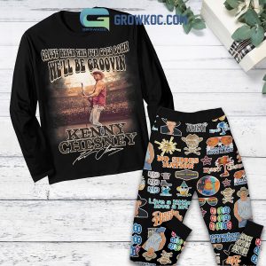 Kenny Chesney Live We’ll Be Groovin When The Sun Goes Down Fleece Pajamas Set Long Sleeve