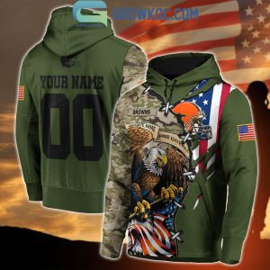 Cleveland Browns Veteran Proud Of America Personalized Hoodie Shirts