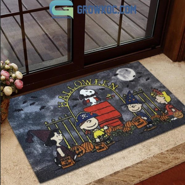 Snoopy In Haunted Mansion Happy Halloween Personalized Doormat