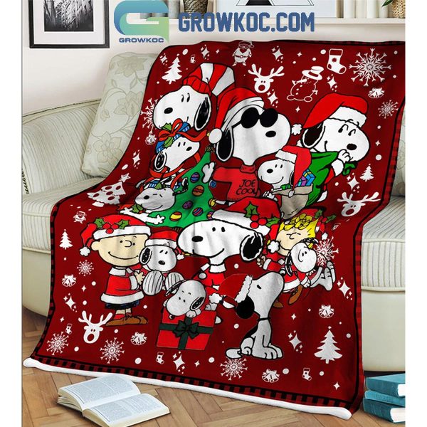 Snoopy Joe Cool Festive Christmas Fleece Blanket Quilt