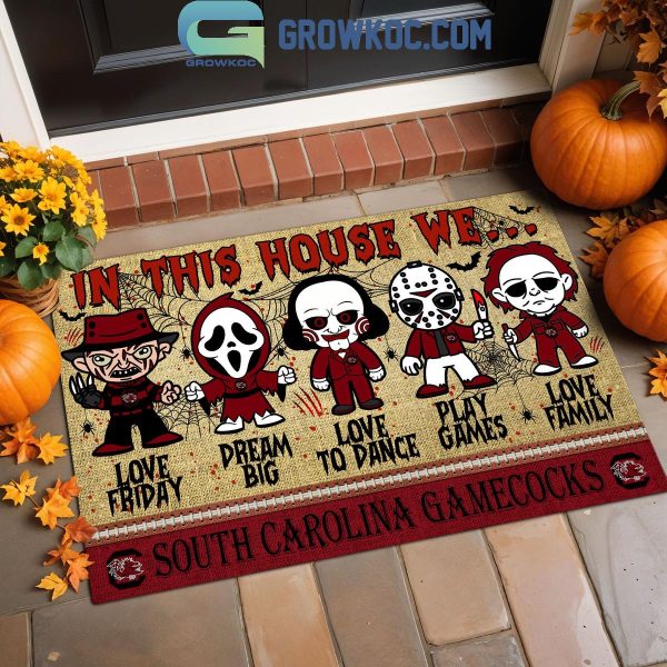 South Carolina Gamecocks In This House We Love Halloween Horror Movies Doormat