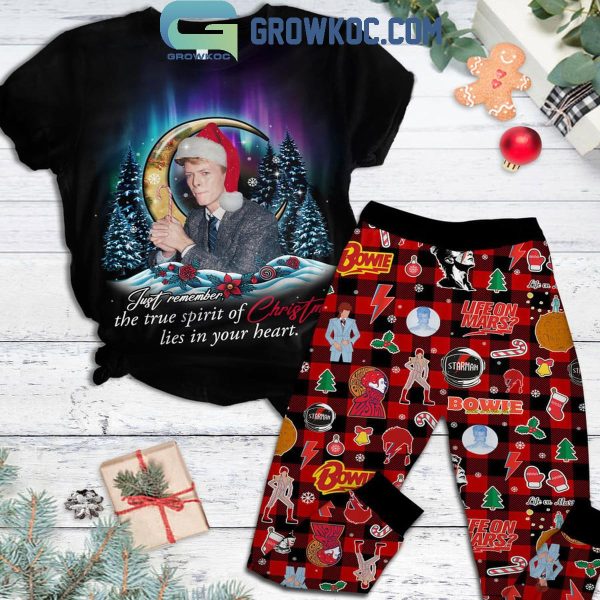 David Bowie The True Spirit Of Christmas Lies In Your Heart Fleece Pajamas Set