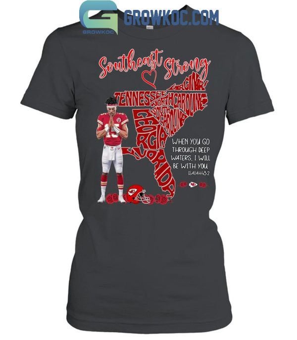 Patrick Mahomes Kansas City Chiefs Praying For Florida Southeast Strong T-Shirt