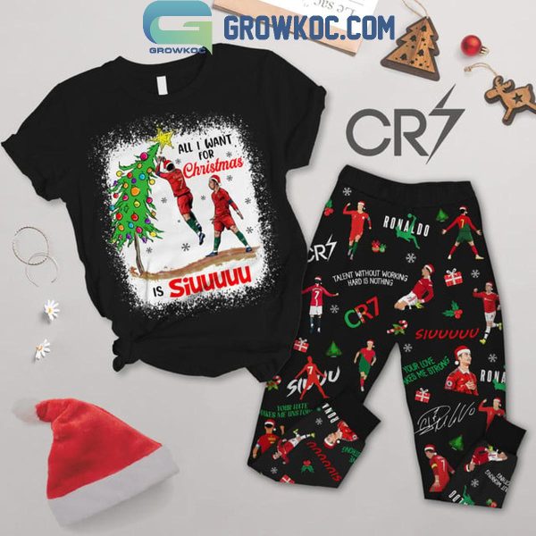 Cristiano Ronaldo Siuuu Goat In Christmas 2024 Fleece Pajamas Set