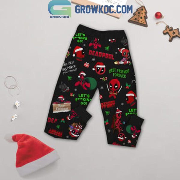 Deadpool Wolverine Kiss MyAss In Christmas Fleece Pajamas Set