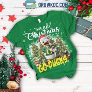 Oregon Ducks Merry Christmas And Happy New Year 2025 Fleece Pajamas Set