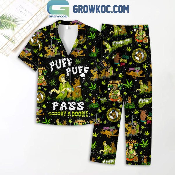 Scooby-Doo Where Are You Puff Puff Pass Cannabis Polyester Pajamas Set