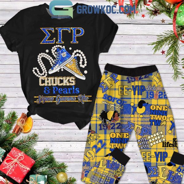 Sigma Gamma Rho Soror Since Spring 2024 Christmas Fleece Pajamas Set