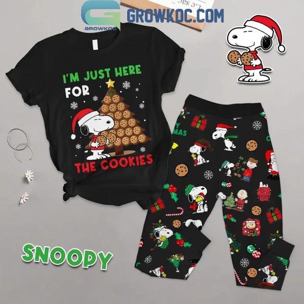 Snoopy Christmas I’m Just Here For The Cookies Fleece Pajamas Set