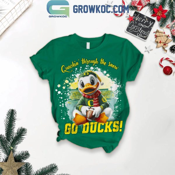 Oregon Ducks Quackin’ Through The Snow Christmas Fleece Pajamas Set