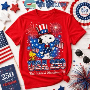 Real Women Love Snoopy Smart Women Love America 250 Years T-Shirt